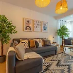 Flh Spacious With Balcony * Funchal (Madeira)