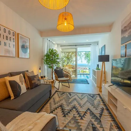 Apartmán Flh Spacious With Balcony Funchal (Madeira)
